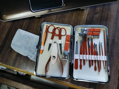 Manicure/Pedicure Nail Tool Set - ALL BRAND SHOP